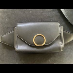 Black Fanny Pack
